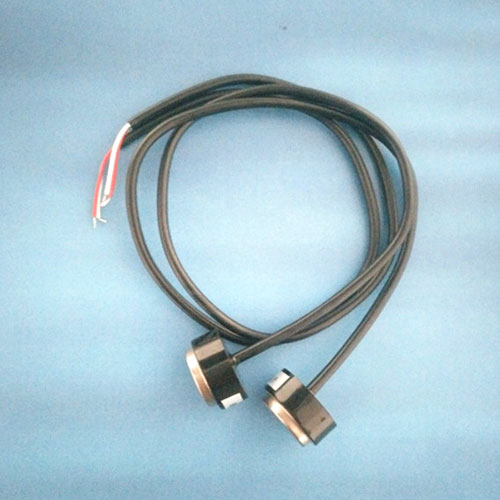 flow sensor (7)